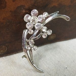 Vintage Rhinestone & Silver Flower Brooch